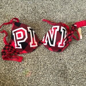 Victoria’s Secret bra